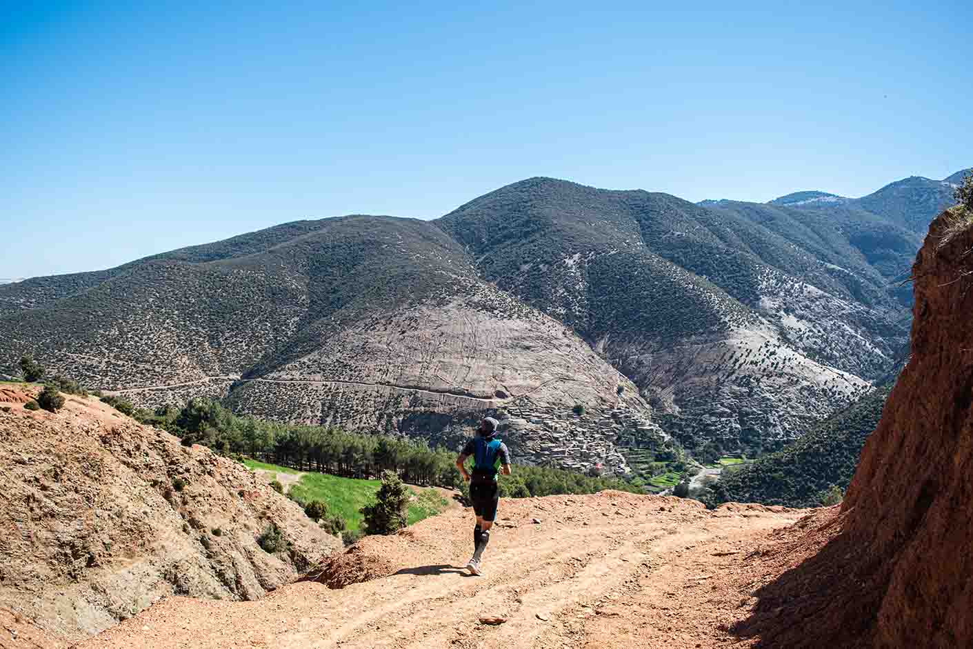 Coureurs du Trail des Balcons 20 km à Amizmiz
